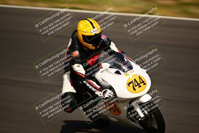 media/Feb-16-2024-CRA (Fri) [[3bc3e7055d]]/Group B/Session 4 (Turn 4)/
